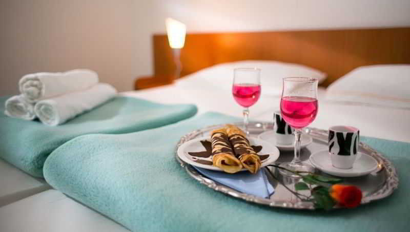 Hotel Milna Osam - Adults Only Eksteriør billede
